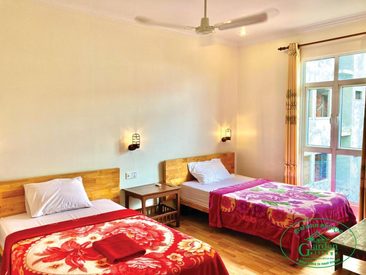 Garden Village Guesthouse & Pool Bar Siem Reap Exterior photo