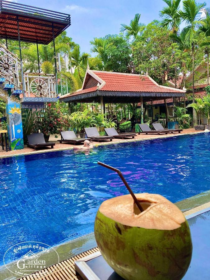 Garden Village Guesthouse & Pool Bar Siem Reap Exterior photo