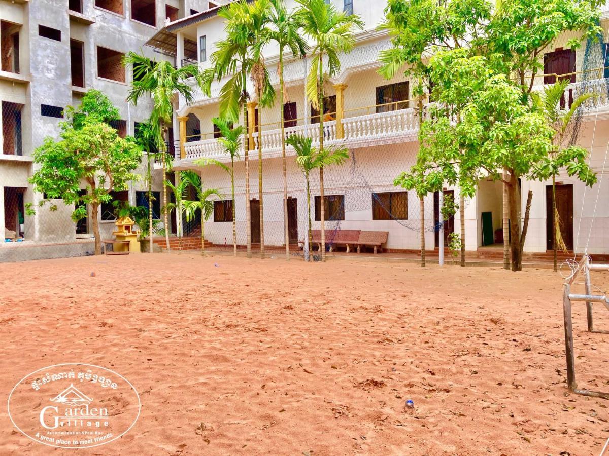Garden Village Guesthouse & Pool Bar Siem Reap Exterior photo