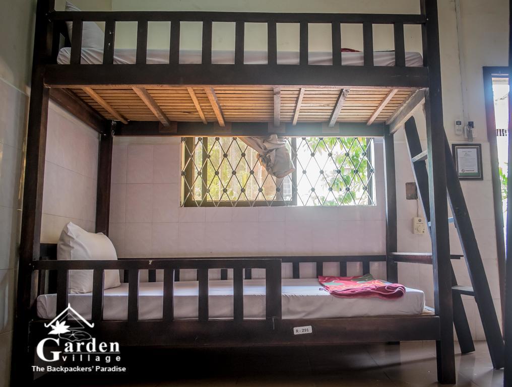 Garden Village Guesthouse & Pool Bar Siem Reap Exterior photo